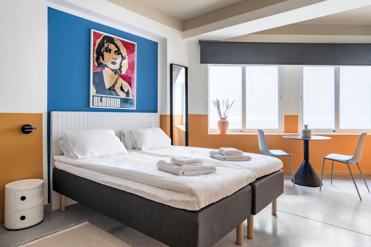 Bob W Chueca Aparthotel Madrid Exteriör bild